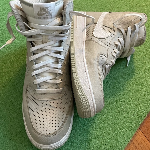 Men’s Nike Air Force 1 Size 10 - Picture 3 of 6